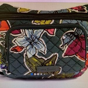 Vera Bradley Falling Glowers belt bad NWT